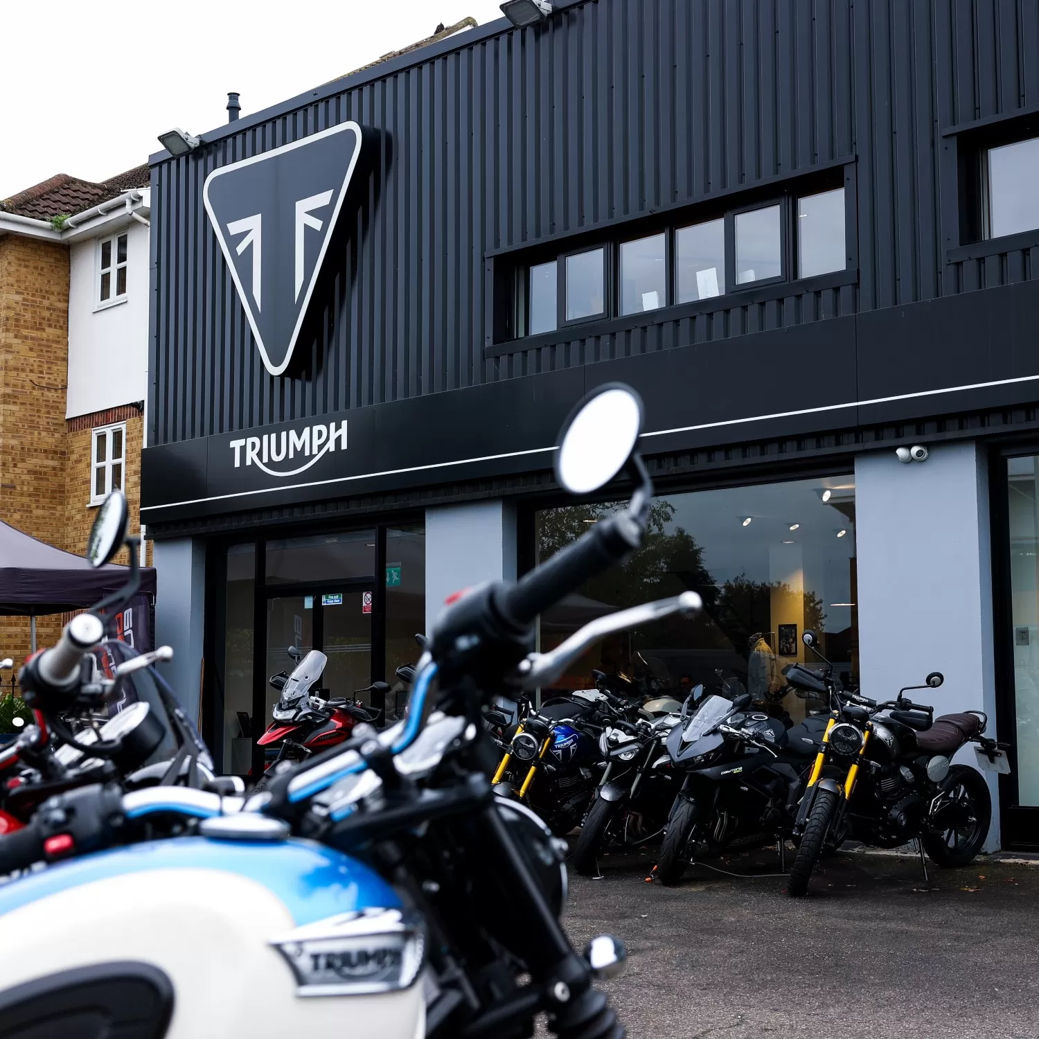 Triumph East London - Exterior