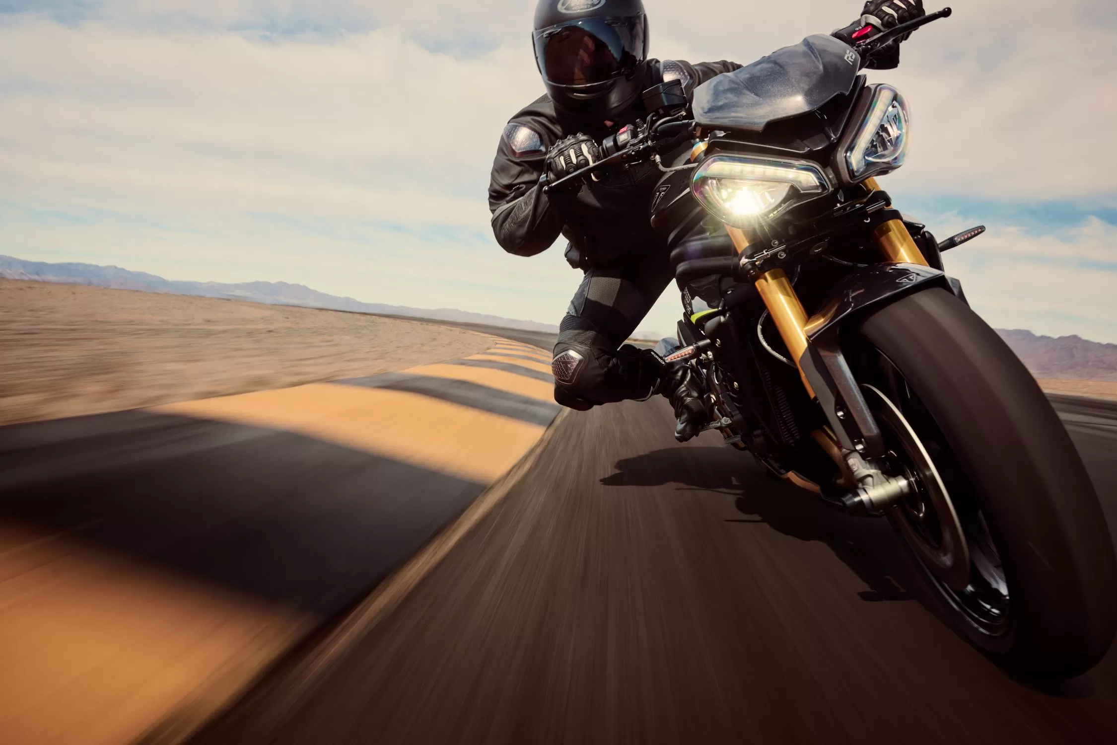 2025 Triumph Speed Triple 1200 RS Track